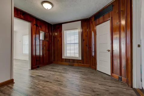 407 E High St, Mount Sterling, KY 40353 photo 15