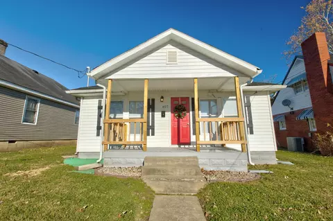 407 E High St, Mount Sterling, KY 40353 photo 4