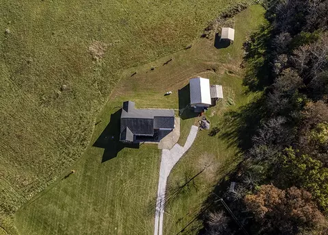 2179 Fall Lick Rd, Lancaster, KY 40444 photo 5