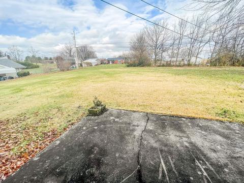 109 Crestview Rd, Berea, KY 40403 photo 5