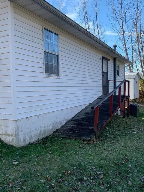 255 N Ky 233, Gray, KY 40734 photo 4