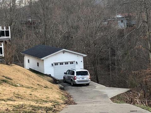 972 Highland Ave, Jackson, KY 41339 photo 5