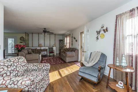 170 Griggs Rd, Waco, KY 40385 photo 6