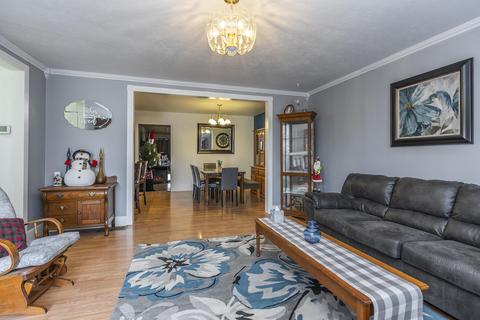 520 Kickapoo Trl, Frankfort, KY 40601 photo 5