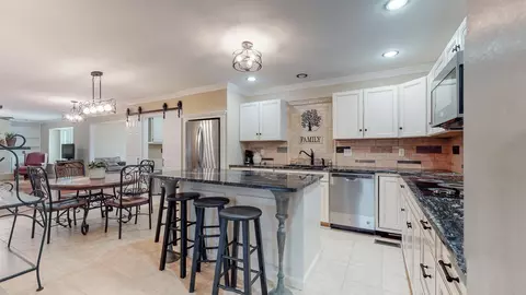 108 Redding Rd, Georgetown, KY 40324 photo 2