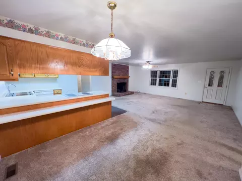 498 Bee Lick Rd, Brodhead, KY 40409 photo 4