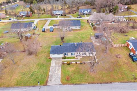 212 Apache Dr, Paint Lick, KY 40461 photo 4