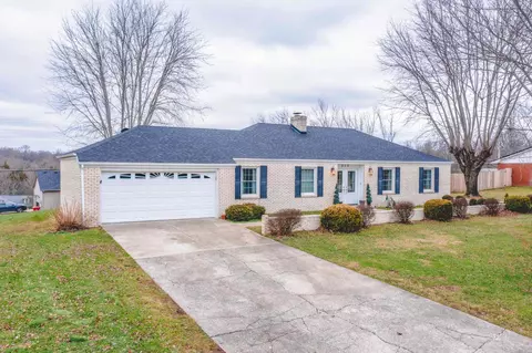 212 Apache Dr, Paint Lick, KY 40461 photo 2