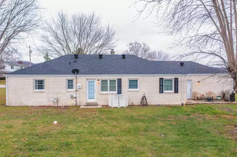 212 Apache Dr, Paint Lick, KY 40461 photo 9