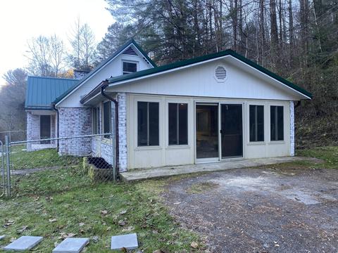 1050 Main St, Mckee, KY 40447 photo 30