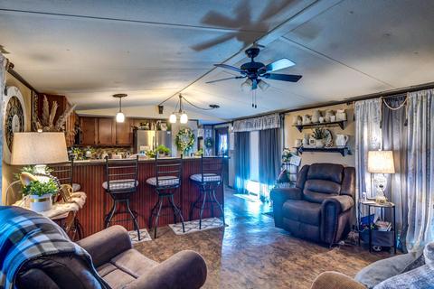 908 Barker Ln, Berea, KY 40403 photo 6