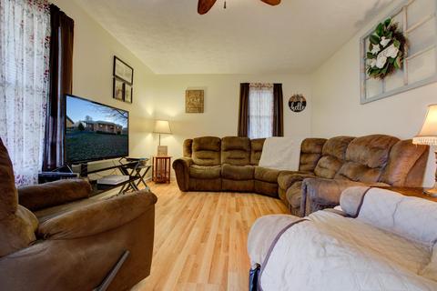 39 Westview Drive Dr, Stanton, KY 40380 photo 4
