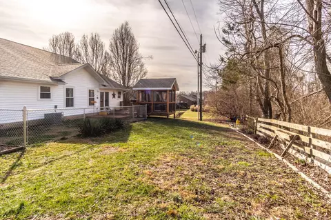 1020 Jd Cir, Berea, KY 40403 photo 14
