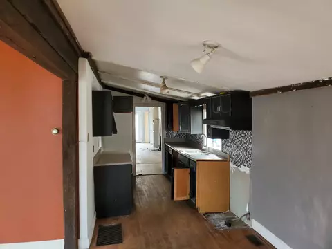 208 Cornell Ave, Hazard, KY 41701 photo 4