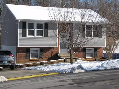 156 Baldwin St, Berea, KY 40403 photo 1