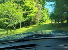 71 Halcomb Connector Dr, Somerset, KY 42501