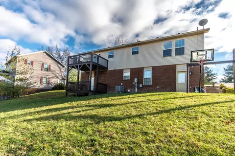 1004 Eagle Point Dr, Berea, KY 40403 photo 17