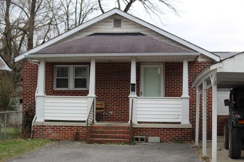 301 Exeter Ave, Middlesboro, KY 40965 photo 9
