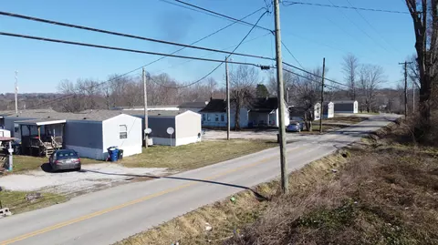 588 Moore Hill Ave, Corbin, KY 40701 photo 4