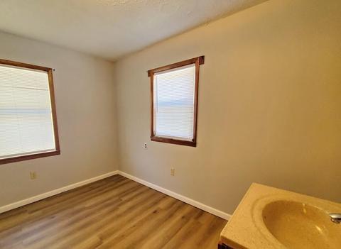 4694 Highway 30 E, Tyner, KY 40486 photo 10