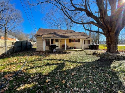 6830 Midway Rd, Midway, KY 40347 photo 1