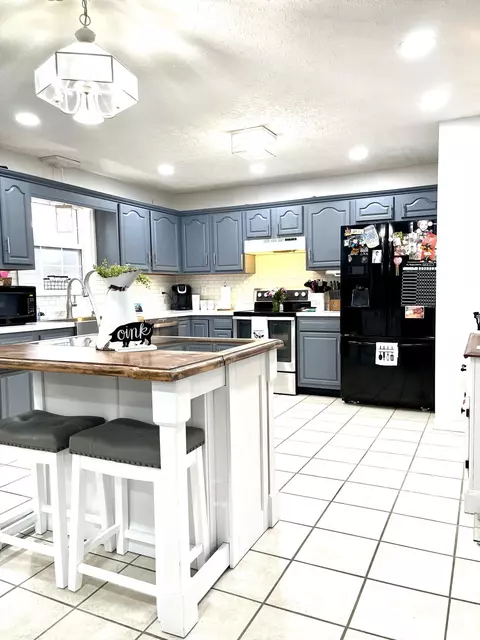 14 Clover Ln, Stanton, KY 40380 photo 5