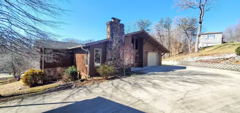 1412 7th St, Corbin, KY 40701 photo 3