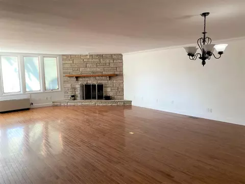 235 Knapp Ave, Morehead, KY 40351 photo 3