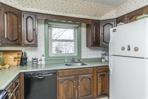 110 Hanson St, Berea, KY 40403 photo 12