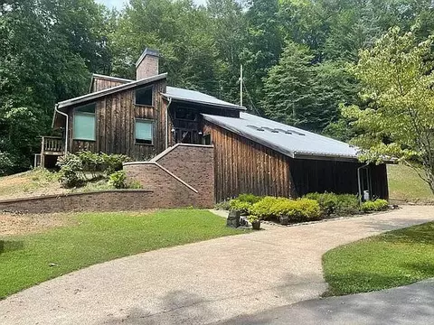 465 Snowden Branch Rd, Jackson, KY 41339 photo 1