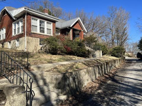 111 Crescent Dr, Berea, KY 40403 photo 5