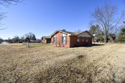 260 Apache Dr, Paint Lick, KY 40461 photo 2