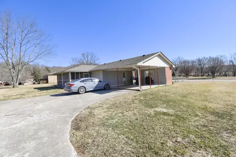 260 Apache Dr, Paint Lick, KY 40461 photo 4