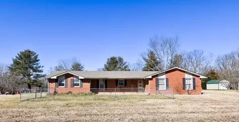 260 Apache Dr, Paint Lick, KY 40461 photo 1