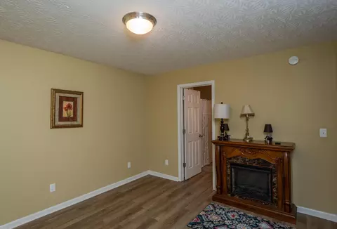100 Wharton Ct, Georgetown, KY 40324 photo 3