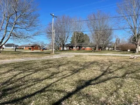 694 Prather Dr, Nancy, KY 42544 photo 9