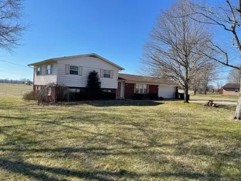 694 Prather Dr, Nancy, KY 42544 photo 1