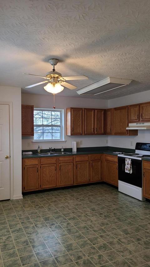 105 Bourbon Ct, Georgetown, KY 40324 photo 7