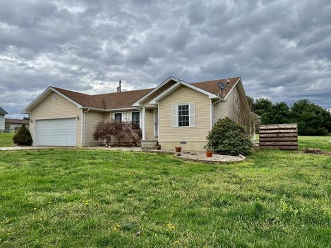 71 Chesnut St, Brodhead, KY 40409 photo 3