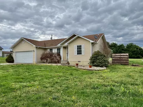 71 Chesnut St, Brodhead, KY 40409 photo 3