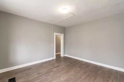 1719 Greenup St, Covington, KY 41014 photo 10