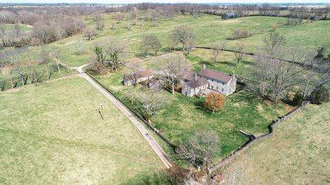 1211 Ruddles Mill Rd, Paris, KY 40361