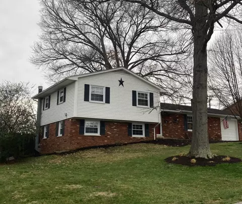 514 Kickapoo Trl, Frankfort, KY 40601 photo 2