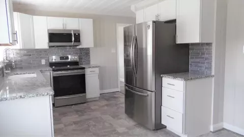 702 E Main, Danville, KY 40422 photo 2