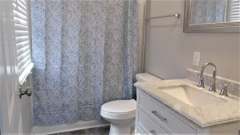 702 E Main, Danville, KY 40422 photo 13