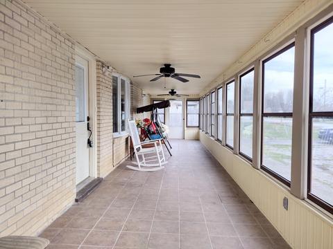 118 Pin Oak Dr, Berea, KY 40403 photo 2
