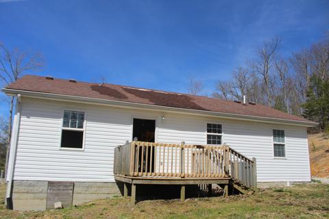 168 Powell Rd, Mckee, KY 40447 photo 2