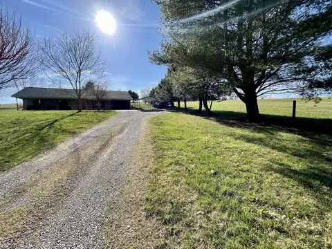 379 Stringer Rd, Somerset, KY 42503 photo 11