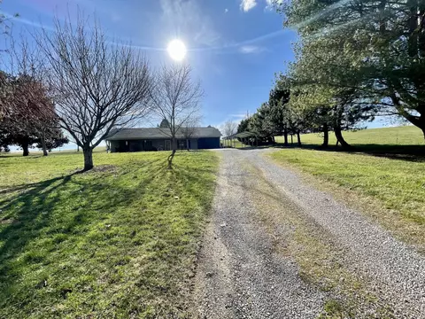 379 Stringer Rd, Somerset, KY 42503 photo 4