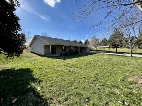 379 Stringer Rd, Somerset, KY 42503 photo 3
